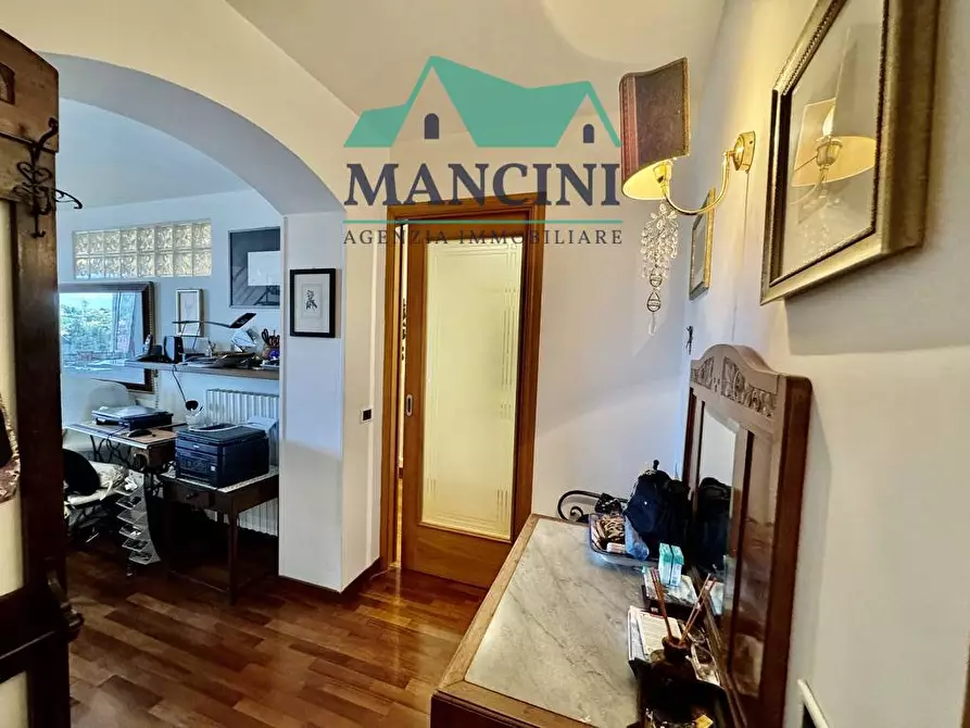 Immagine 14 di Appartamento in vendita  in VIA OREFICI a Jesi