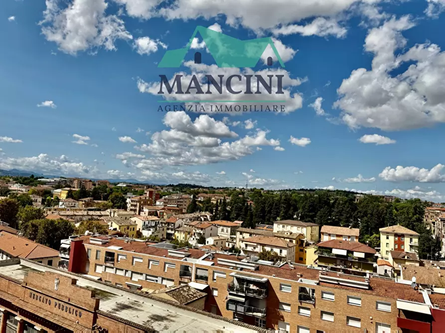 Immagine 22 di Appartamento in vendita  in VIA OREFICI a Jesi