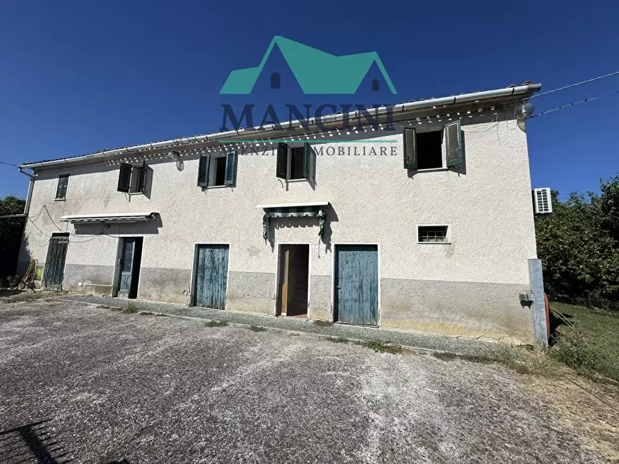 Immagine 1 di Casa indipendente in vendita  in MONSANO a Belvedere Ostrense