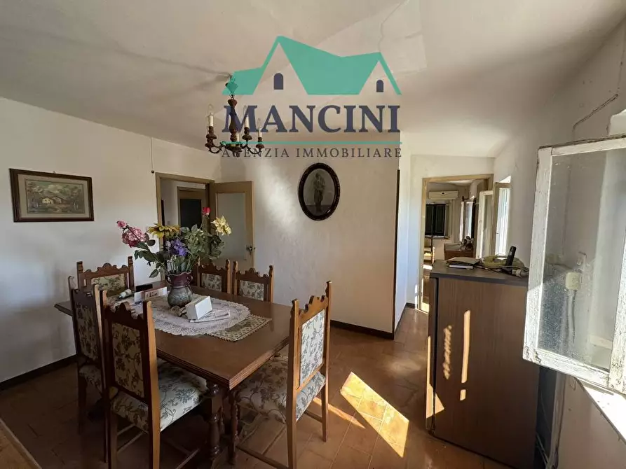 Immagine 4 di Casa indipendente in vendita  in MONSANO a Belvedere Ostrense