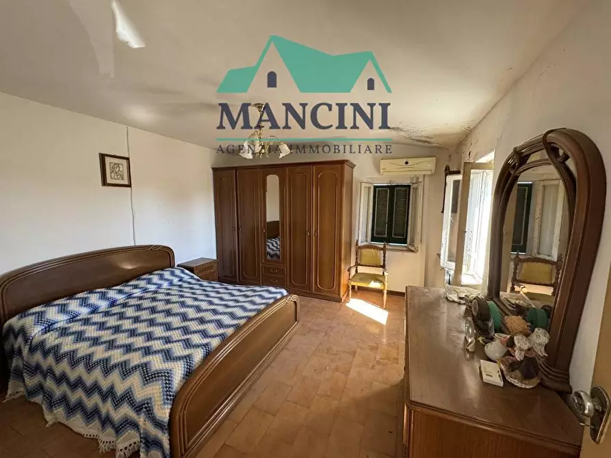 Immagine 5 di Casa indipendente in vendita  in MONSANO a Belvedere Ostrense