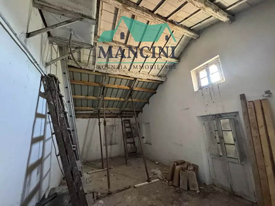 Immagine 22 di Casa indipendente in vendita  in MONSANO a Belvedere Ostrense