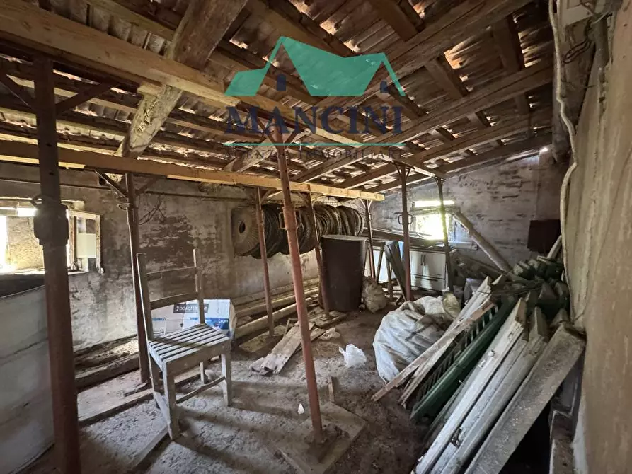 Immagine 29 di Casa indipendente in vendita  in MONSANO a Belvedere Ostrense