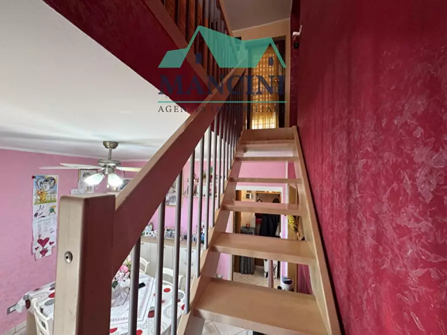 Immagine 9 di Casa indipendente in vendita  in Santa lucia a Monte San Vito