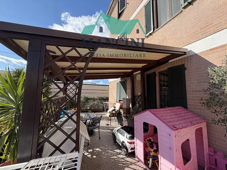 Immagine 3 di Casa indipendente in vendita  in ANCONA a Jesi