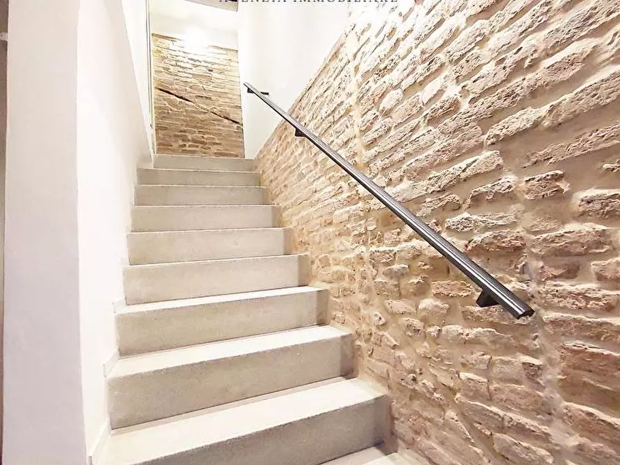 Immagine 13 di Casa indipendente in affitto  1 a Jesi