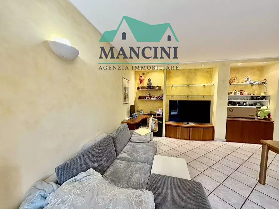 Immagine 9 di Appartamento in vendita  in VIA PIERALISI a Jesi