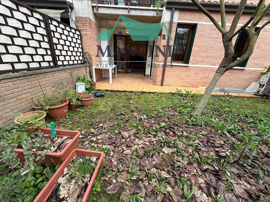 Immagine 15 di Appartamento in vendita  in VIA PIERALISI a Jesi