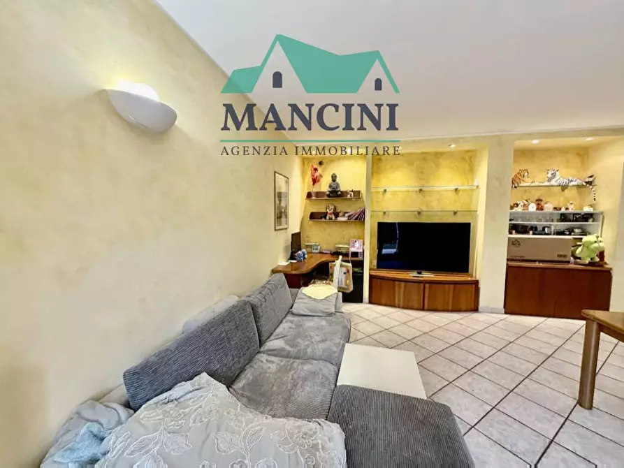 Immagine 4 di Appartamento in vendita  in VIA PIERALISI a Jesi