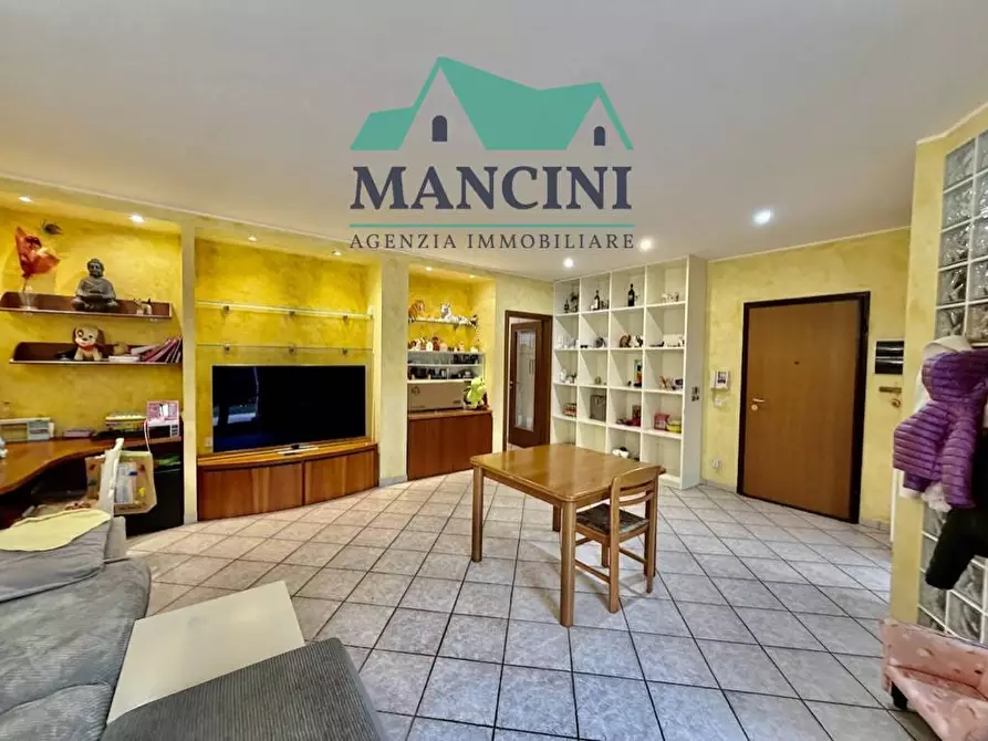 Immagine 1 di Appartamento in vendita  in VIA PIERALISI a Jesi