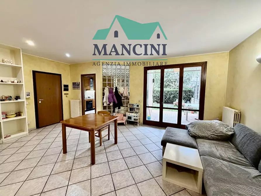 Immagine 7 di Appartamento in vendita  in VIA PIERALISI a Jesi