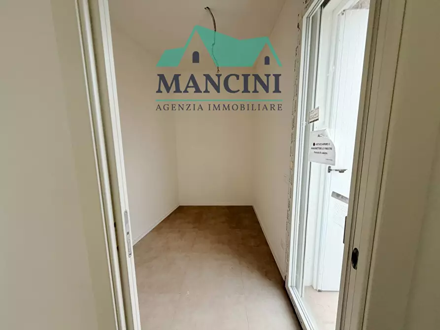 Immagine 8 di Appartamento in vendita  in fornace a Jesi