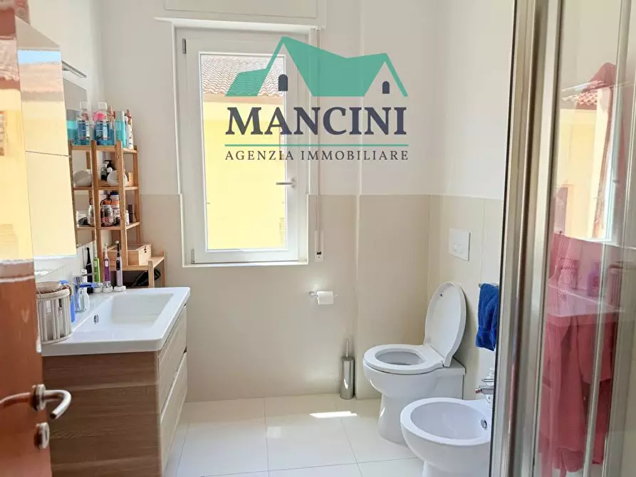 Immagine 16 di Appartamento in affitto  in VIA ROSSINI a Jesi