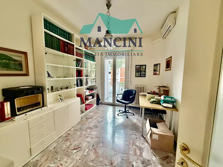 Immagine 9 di Appartamento in affitto  in VIALE VERDI a Jesi