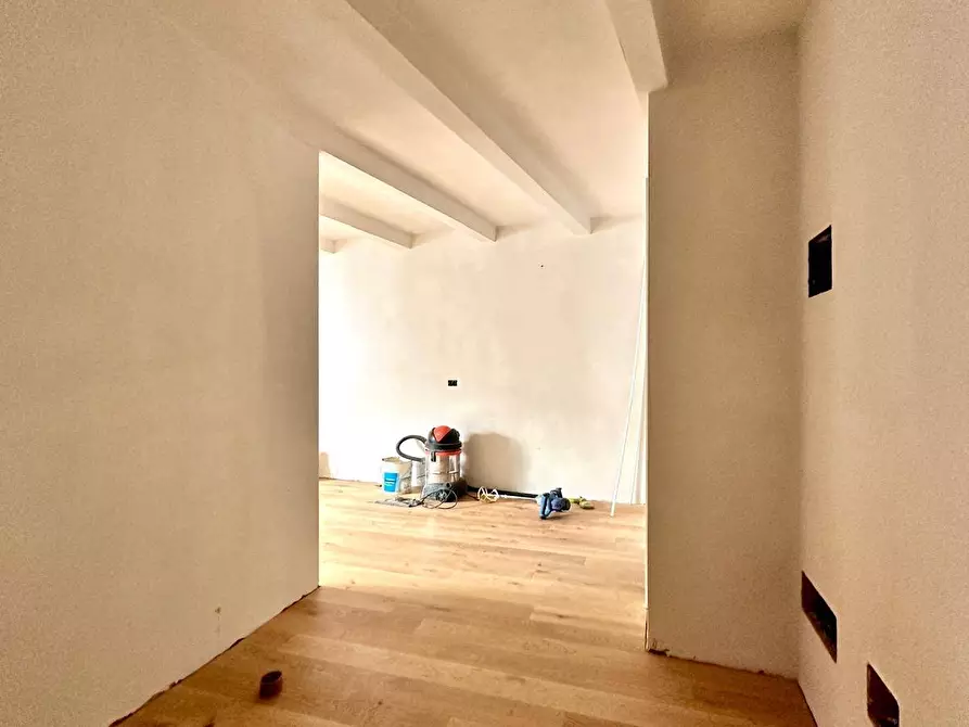 Immagine 1 di Appartamento in vendita  in Via Montebello 29 a Firenze