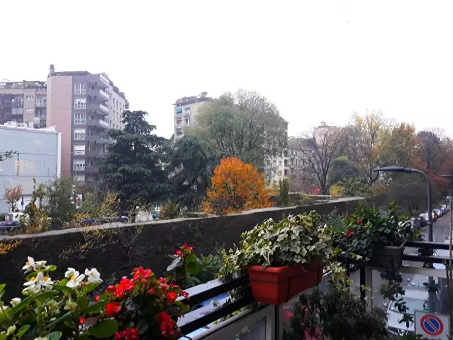Immagine 5 di Appartamento in vendita  in Viale Filippetti a Milano