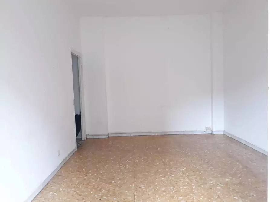 Immagine 3 di Appartamento in affitto  in Via Moncalvo 80 a Milano