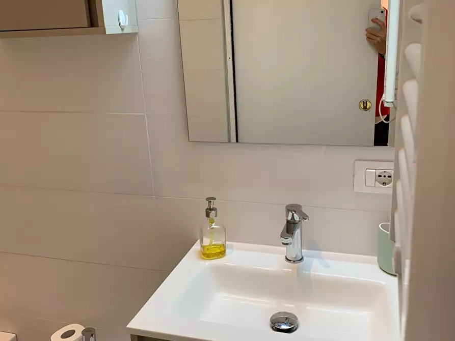 Immagine 11 di Appartamento in affitto  in Via Gustavo Fara 6 a Milano