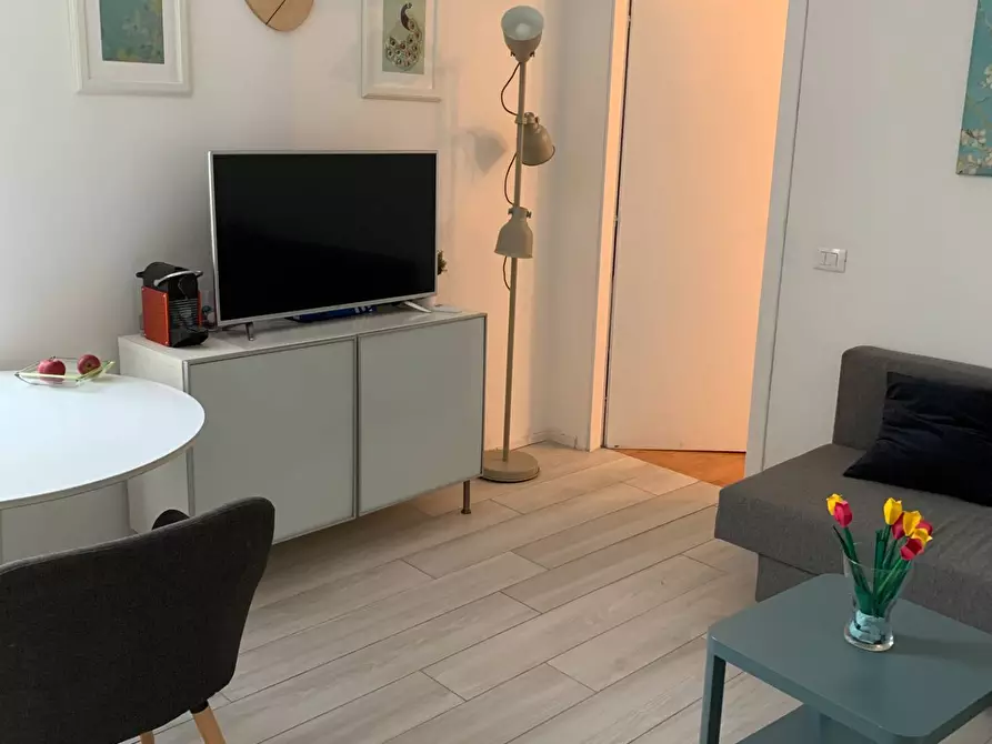 Immagine 1 di Appartamento in affitto  in Via Gustavo Fara 6 a Milano