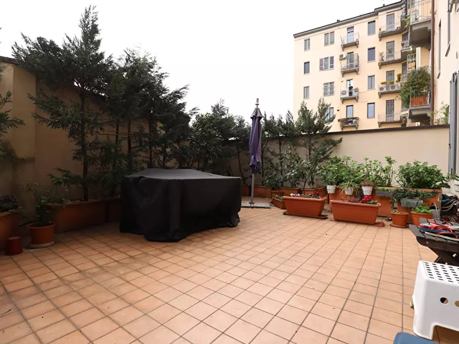 Immagine 1 di Appartamento in affitto  in V. Paolo Giovio 45 a Milano