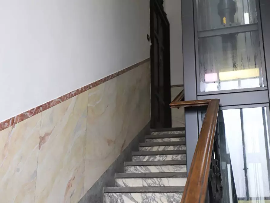 Immagine 20 di Appartamento in affitto  in V. Paolo Giovio 45 a Milano