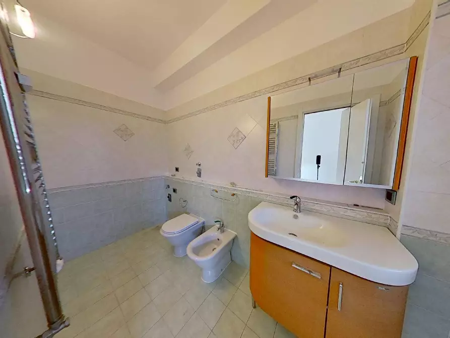 Immagine 13 di Appartamento in affitto  in Viale Liguria 46 a Milano