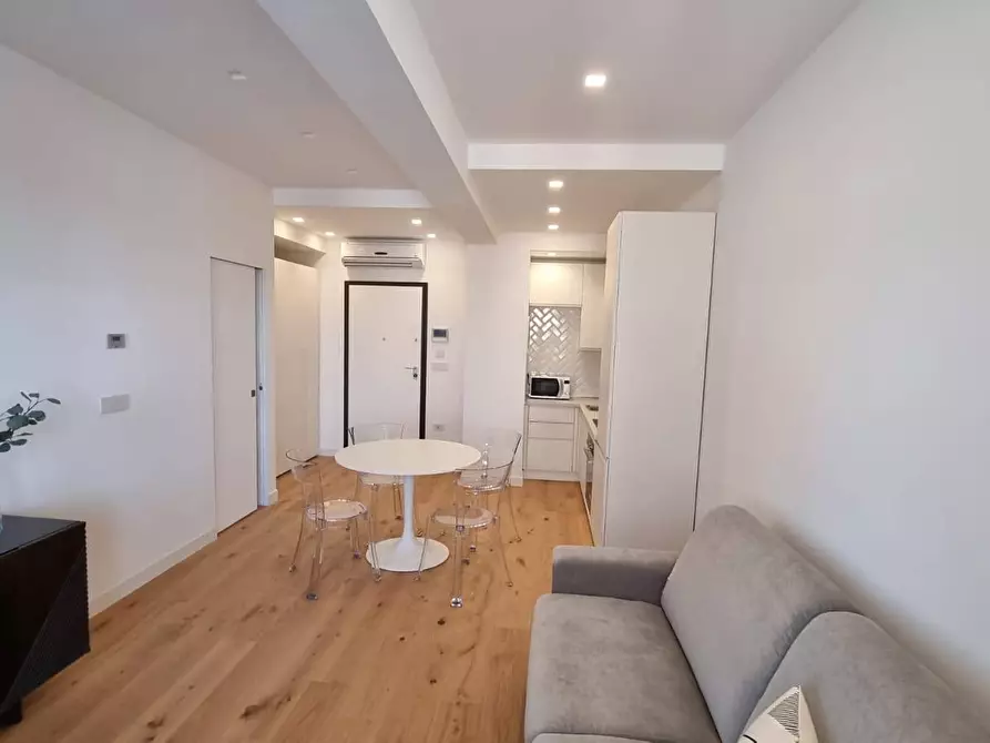 Immagine 27 di Appartamento in affitto  in Via Torino 68 a Milano