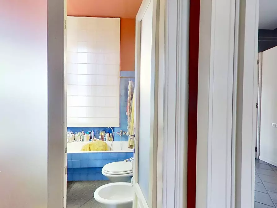 Immagine 40 di Appartamento in vendita  in Via Pietro Canevari 24 a Milano