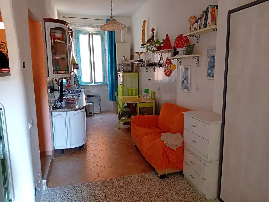 Immagine 4 di Appartamento in vendita  in via del Gazometro 19 a Roma