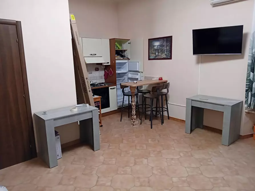 Immagine 7 di Appartamento in vendita  in via del Gazometro 19 a Roma