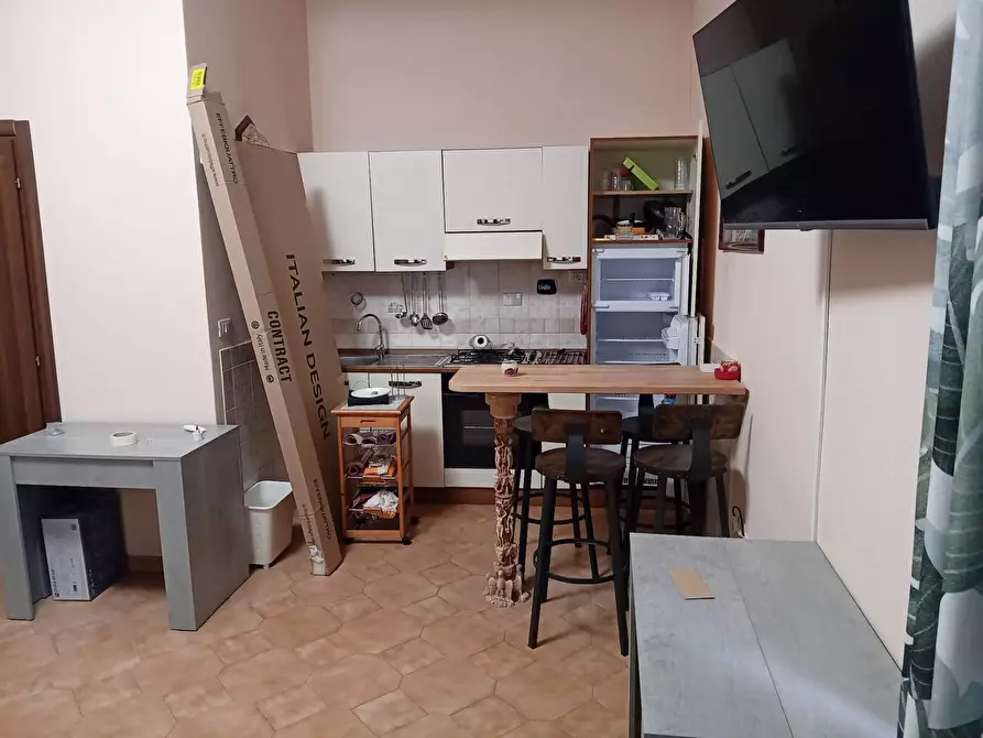 Immagine 11 di Appartamento in vendita  in via del Gazometro 19 a Roma