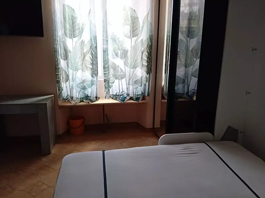 Immagine 12 di Appartamento in vendita  in via del Gazometro 19 a Roma