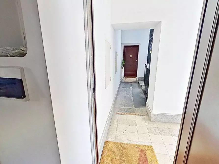 Immagine 27 di Appartamento in vendita  in via Garibaldi a Roma