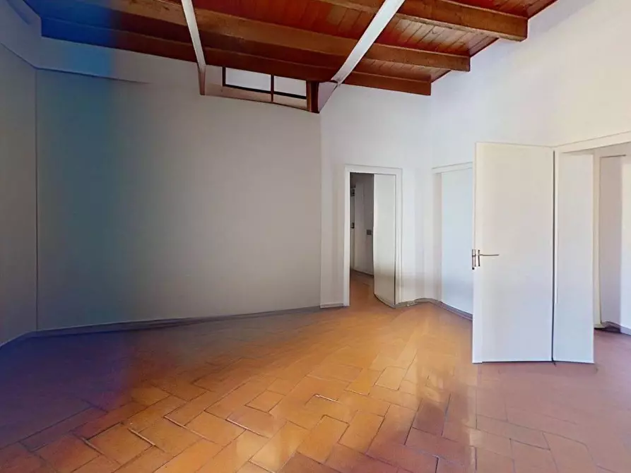 Immagine 31 di Appartamento in vendita  in via Garibaldi a Roma