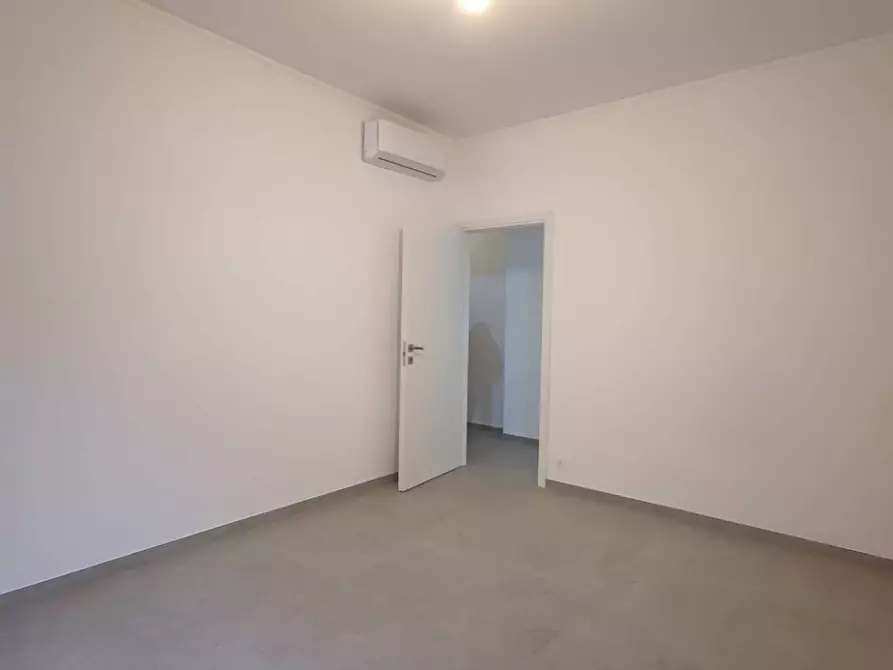 Immagine 3 di Appartamento in affitto  in Via Desenzano 5 a Milano