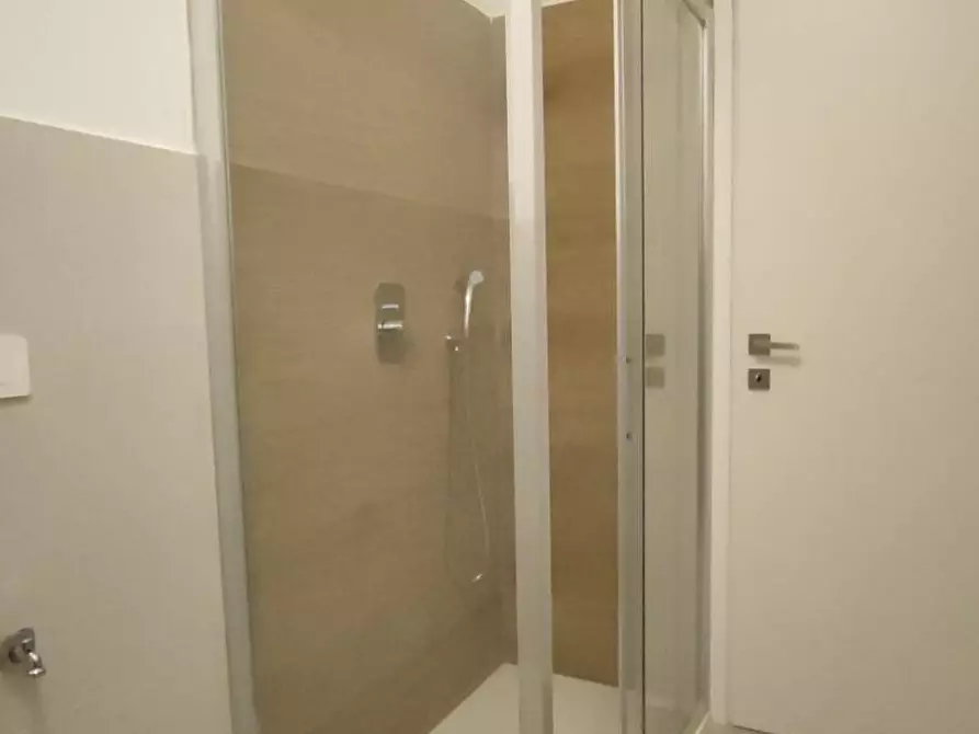 Immagine 10 di Appartamento in affitto  in Via Desenzano 5 a Milano