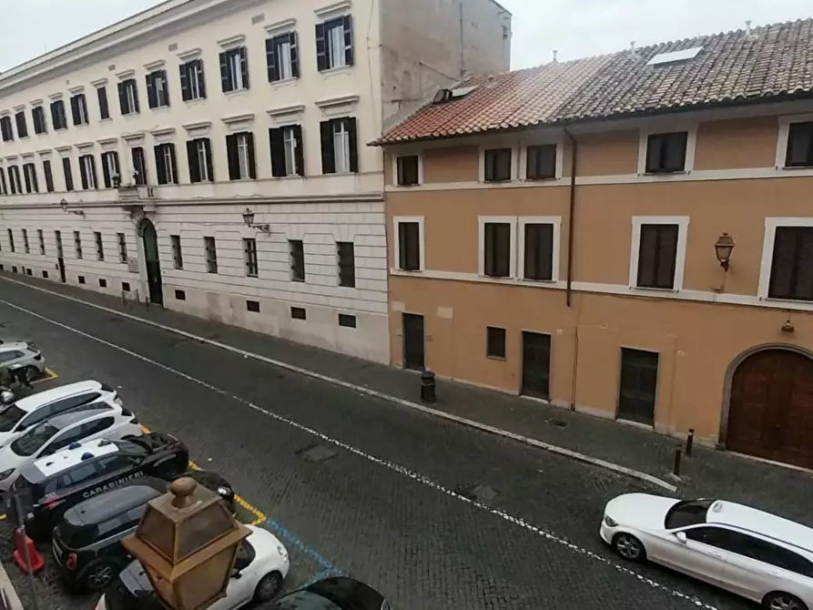 Immagine 36 di Appartamento in vendita  in via Garibaldi a Roma