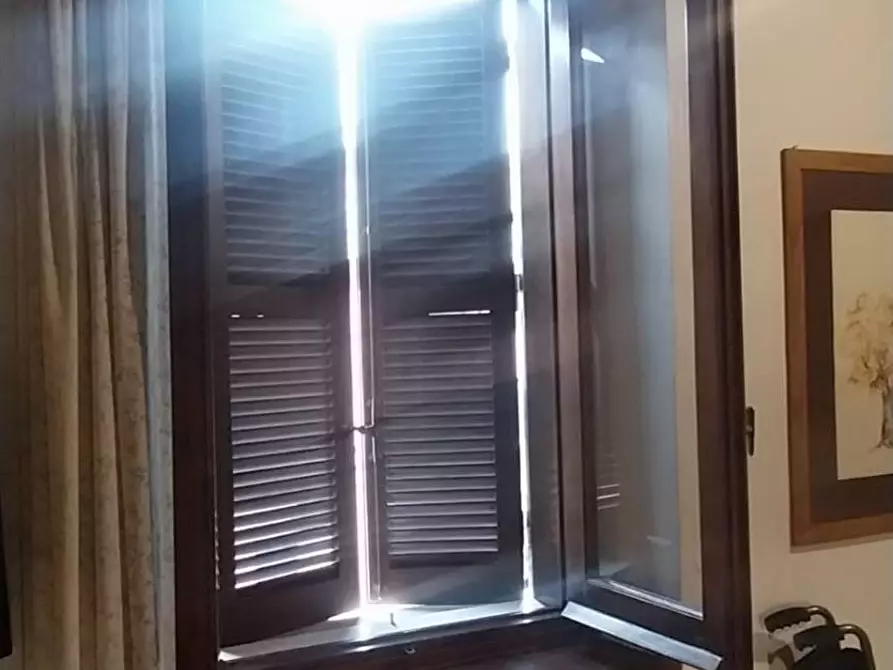 Immagine 39 di Appartamento in vendita  in via Garibaldi a Roma