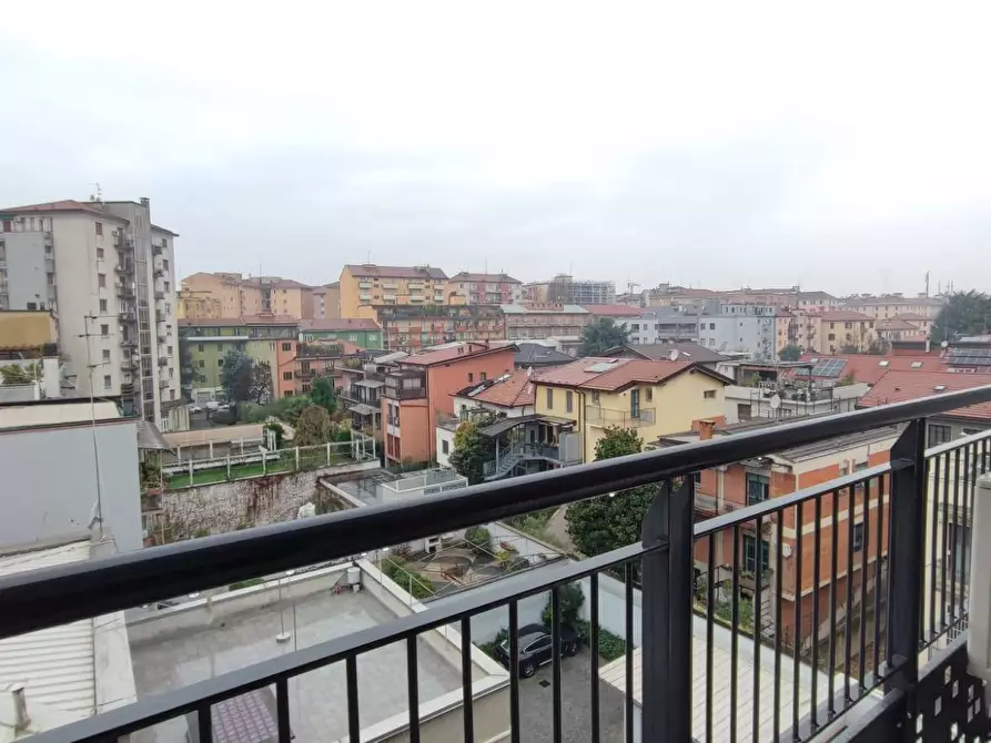 Immagine 16 di Appartamento in affitto  in Via Moncalvo 80 a Milano