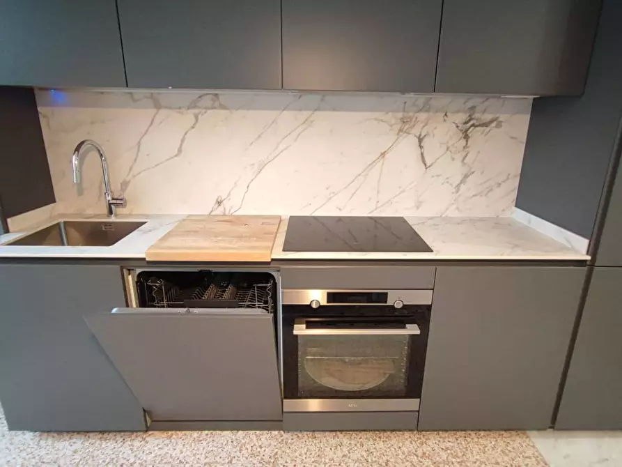 Immagine 8 di Appartamento in affitto  in Via Moncalvo 80 a Milano