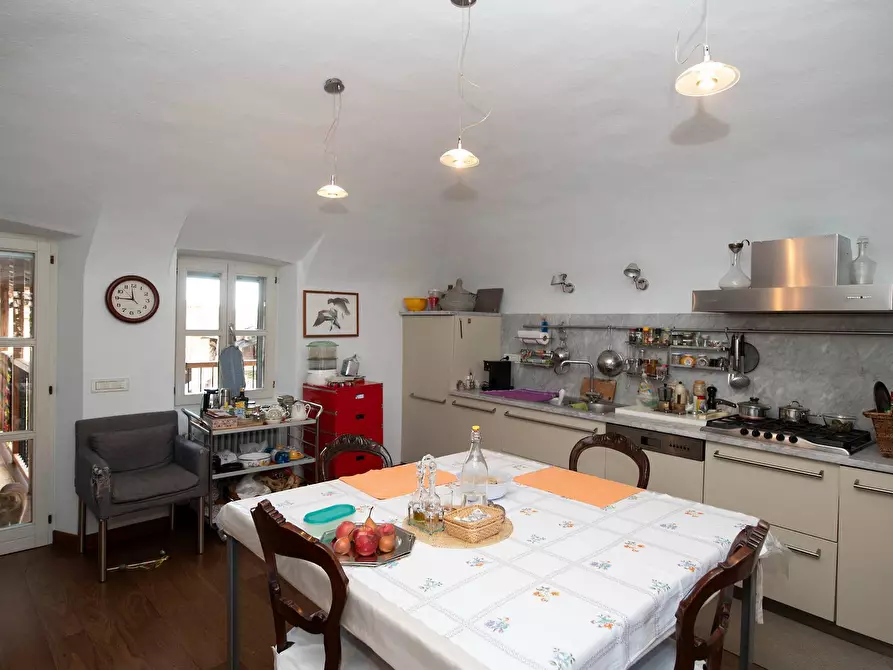 Immagine 10 di Appartamento in vendita  in via giuseppe mazzini 8 a Gattinara