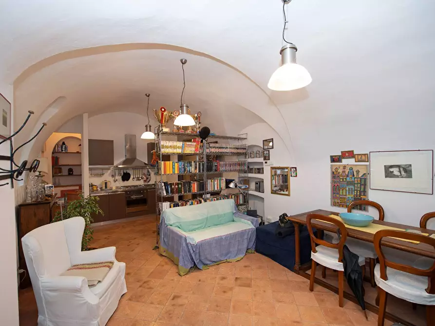 Immagine 11 di Appartamento in vendita  in via giuseppe mazzini 8 a Gattinara