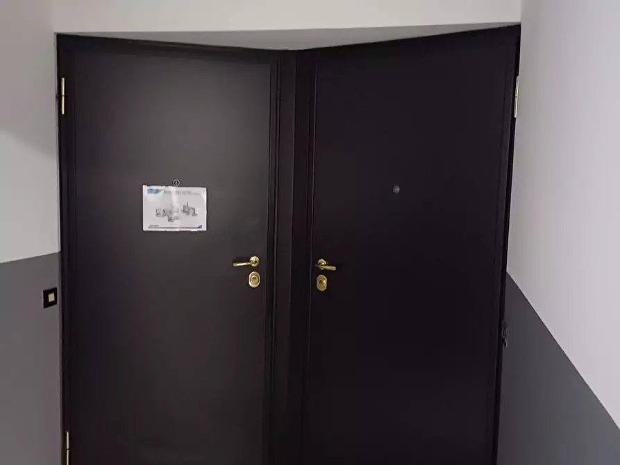 Immagine 11 di Ufficio in vendita  in PIER DELLA FRANCESCA 26 a Albairate