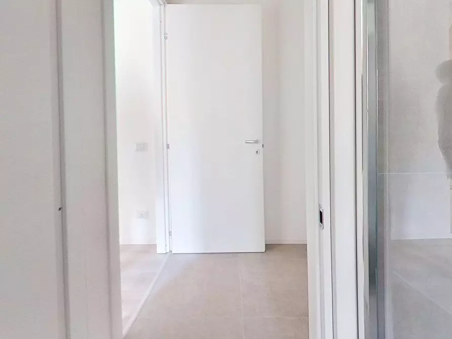 Immagine 24 di Appartamento in vendita  in giuseppe garibaldi 13 a Vittuone