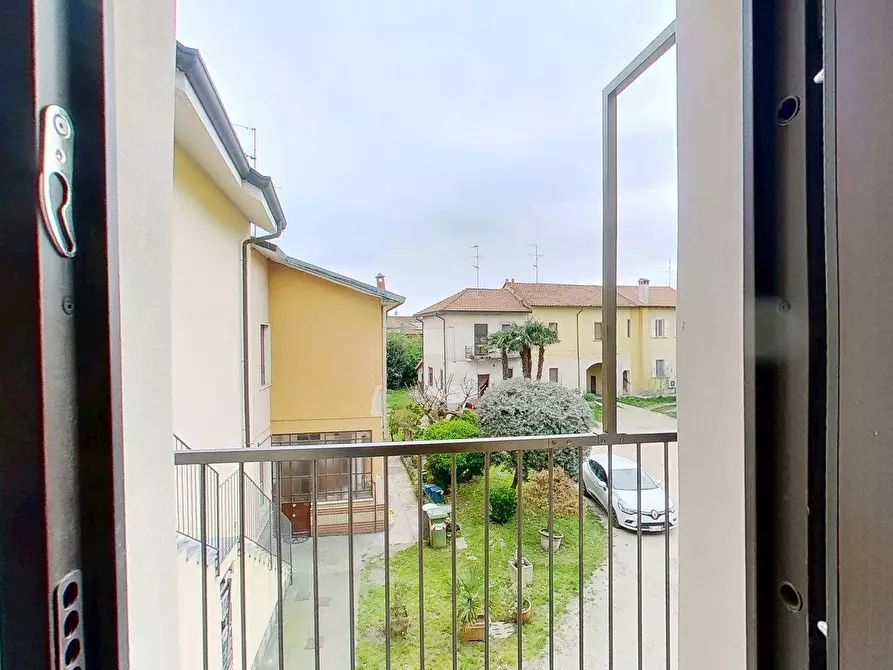 Immagine 30 di Appartamento in vendita  in giuseppe garibaldi 13 a Vittuone