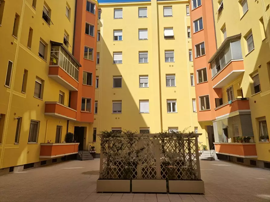 Immagine 3 di Appartamento in vendita  in Via Cascina Barocco 13 a Milano