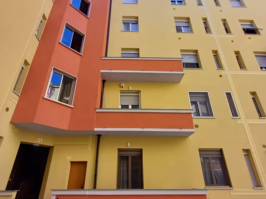 Immagine 6 di Appartamento in vendita  in Via Cascina Barocco 13 a Milano