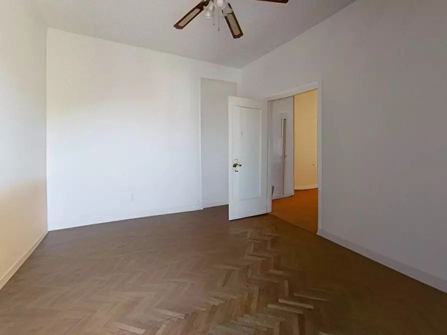 Immagine 12 di Appartamento in vendita  in Viale Legioni Romane 23 a Milano