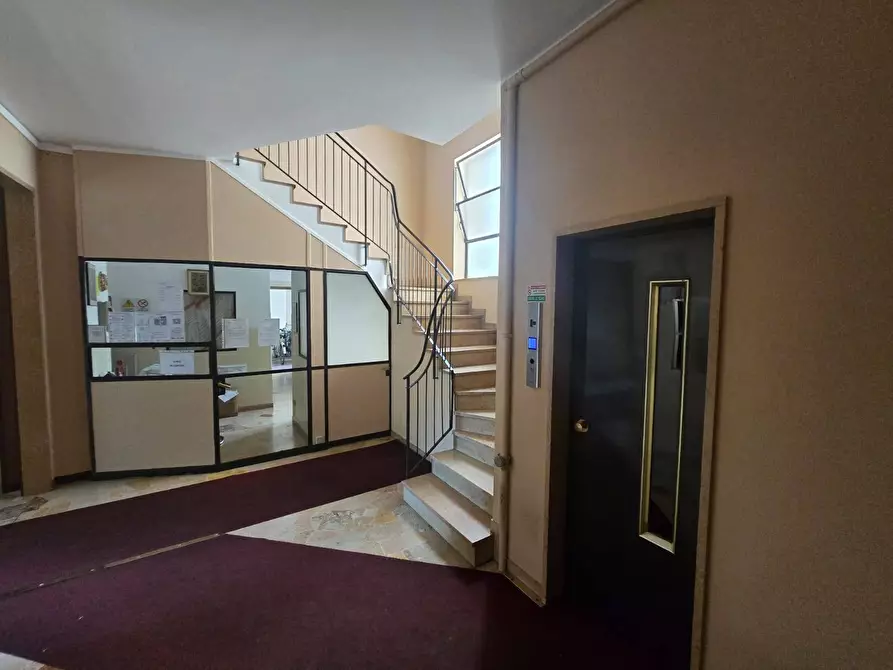 Immagine 17 di Appartamento in vendita  in Viale Legioni Romane 23 a Milano