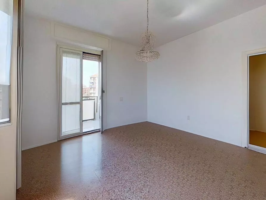 Immagine 13 di Appartamento in vendita  in Viale Legioni Romane 23 a Milano